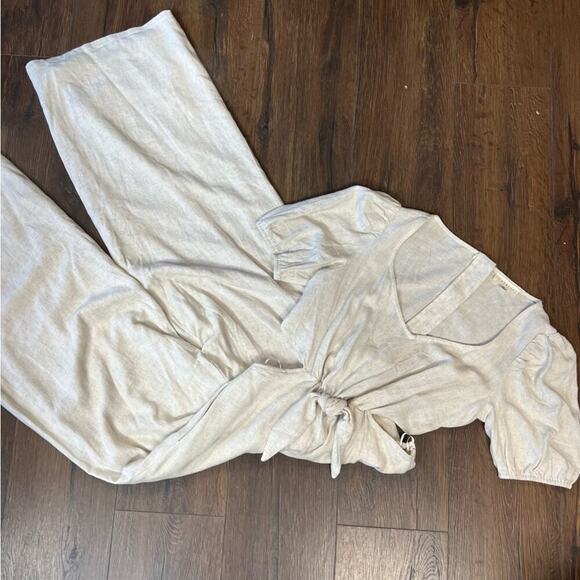 Faded Floral Promesa Oatmeal Wide Leg Jumpsuit SZ MED - Picture 2 of 8